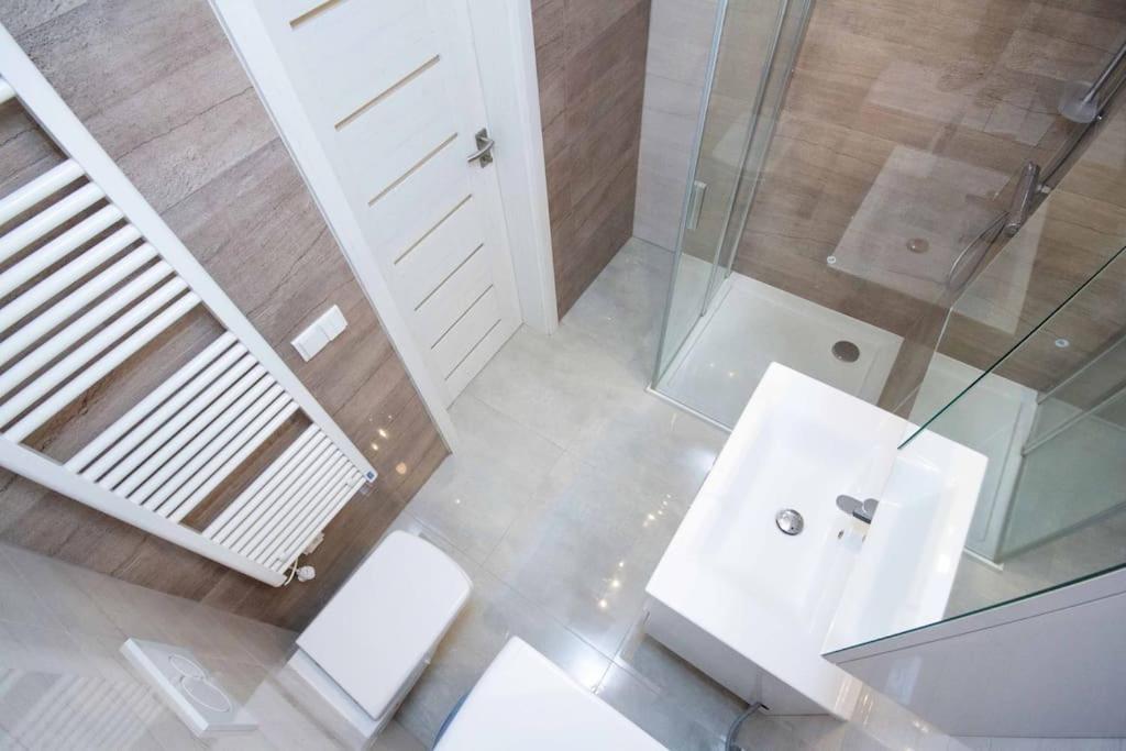 Apartment In Bratislava With Free Parking Buitenkant foto